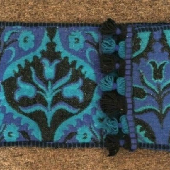 Antique Hand Woven Wool Table Runner Mantle Scarf - Picture 5 of 7